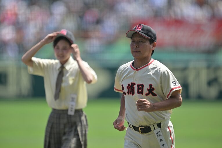 土浦日大を率いる小菅勲監督 ©Hideki Sugiyama