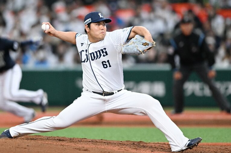 先発として快投を続ける平良 ／ photograph by JIJI PRESS