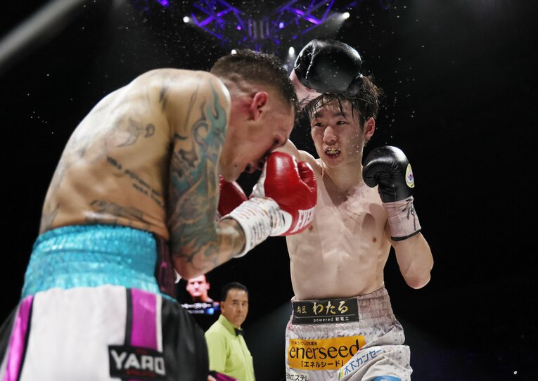 現在はWBCのタイトルも獲得、防衛を果たし、3団体統一を目指す寺地　©JIJI PRESS