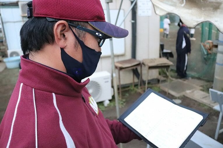 イチローさんの言葉を岡野監督は自分なりにノートにまとめて大切にしている　©Yu Takagi