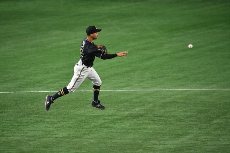 日本シリーズでの宗の守備　©Hideki Sugiyama