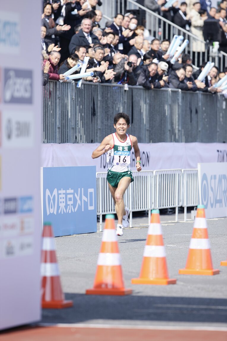 2011年東京マラソンの川内優輝　©Shiro Miyake