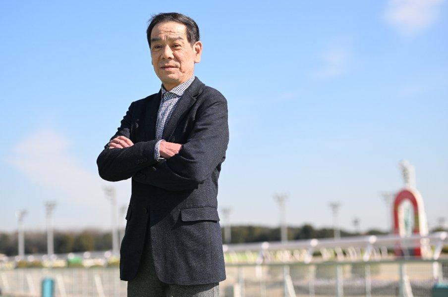 還暦後に年間100勝… 競馬界のレジェンド・的場文男65歳が明かす“不滅の大記録”更新の裏側「7000勝でスイッチが入った」<Number Web> photograph by Keiji Ishikawa