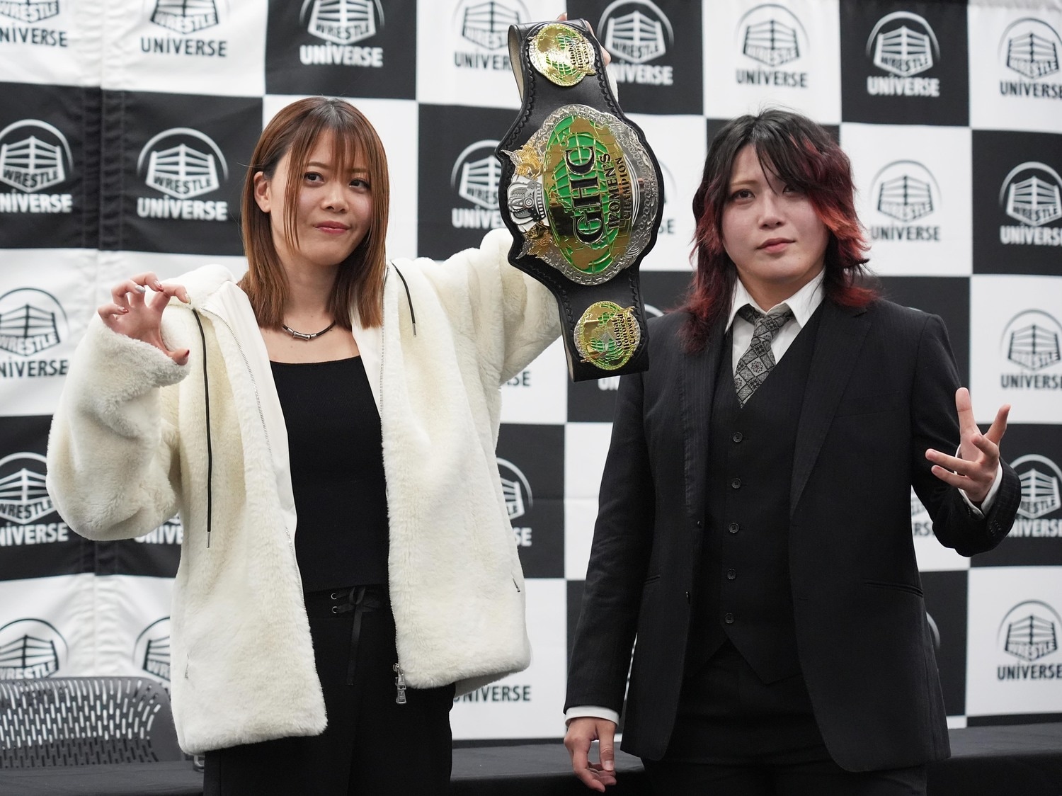 GHC女子王座を争う王者・岩谷麻優と挑戦者・林下詩美。クールな林下がまさかの涙を流してこの試合に挑む。1月19日、東京 ©Essei Hara