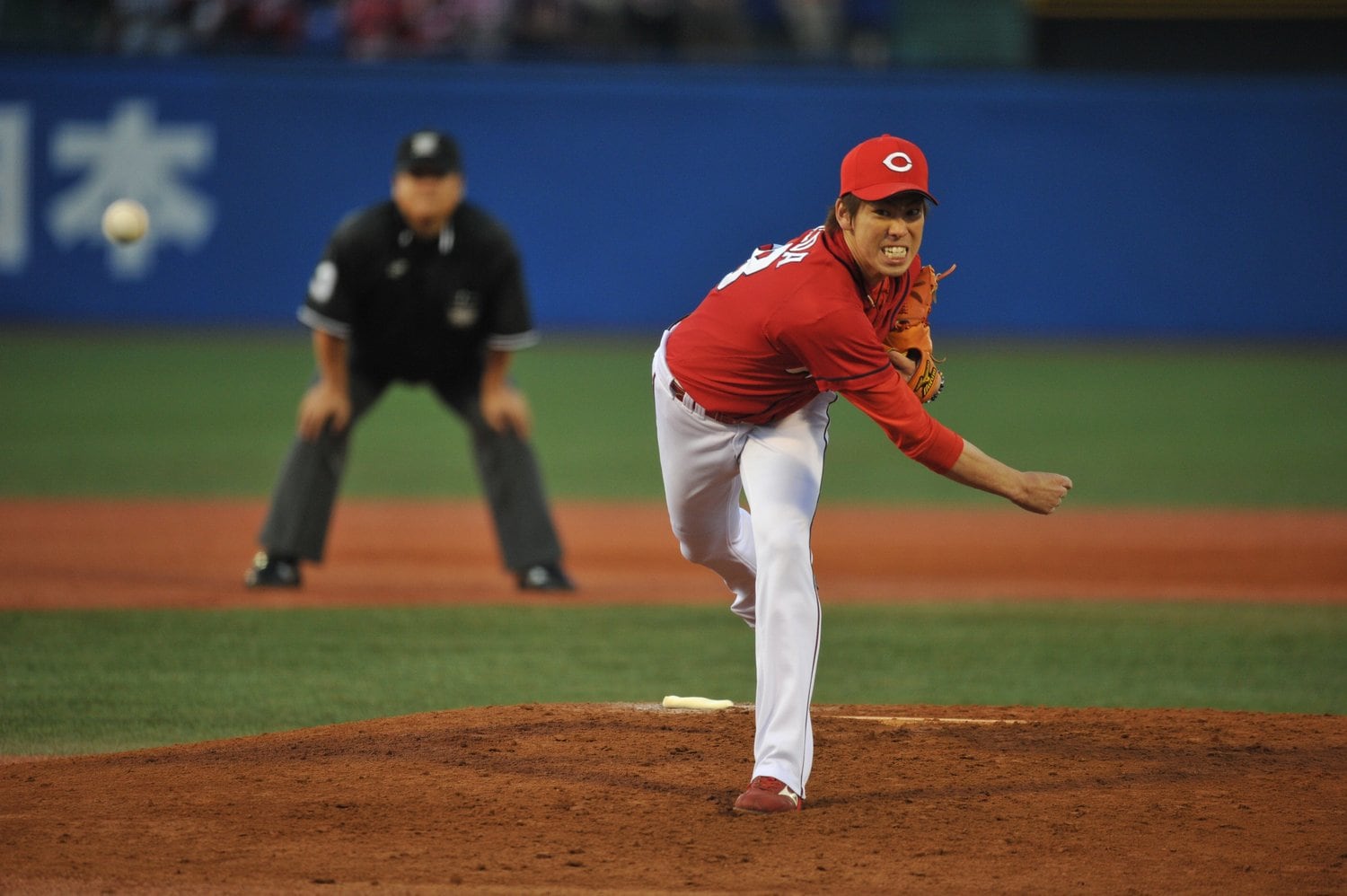 06年高校生ドラフトで広島から単独1位指名を受けた前田健太（PL学園出身）。16年に渡米した　©BUNGEISHUNJU