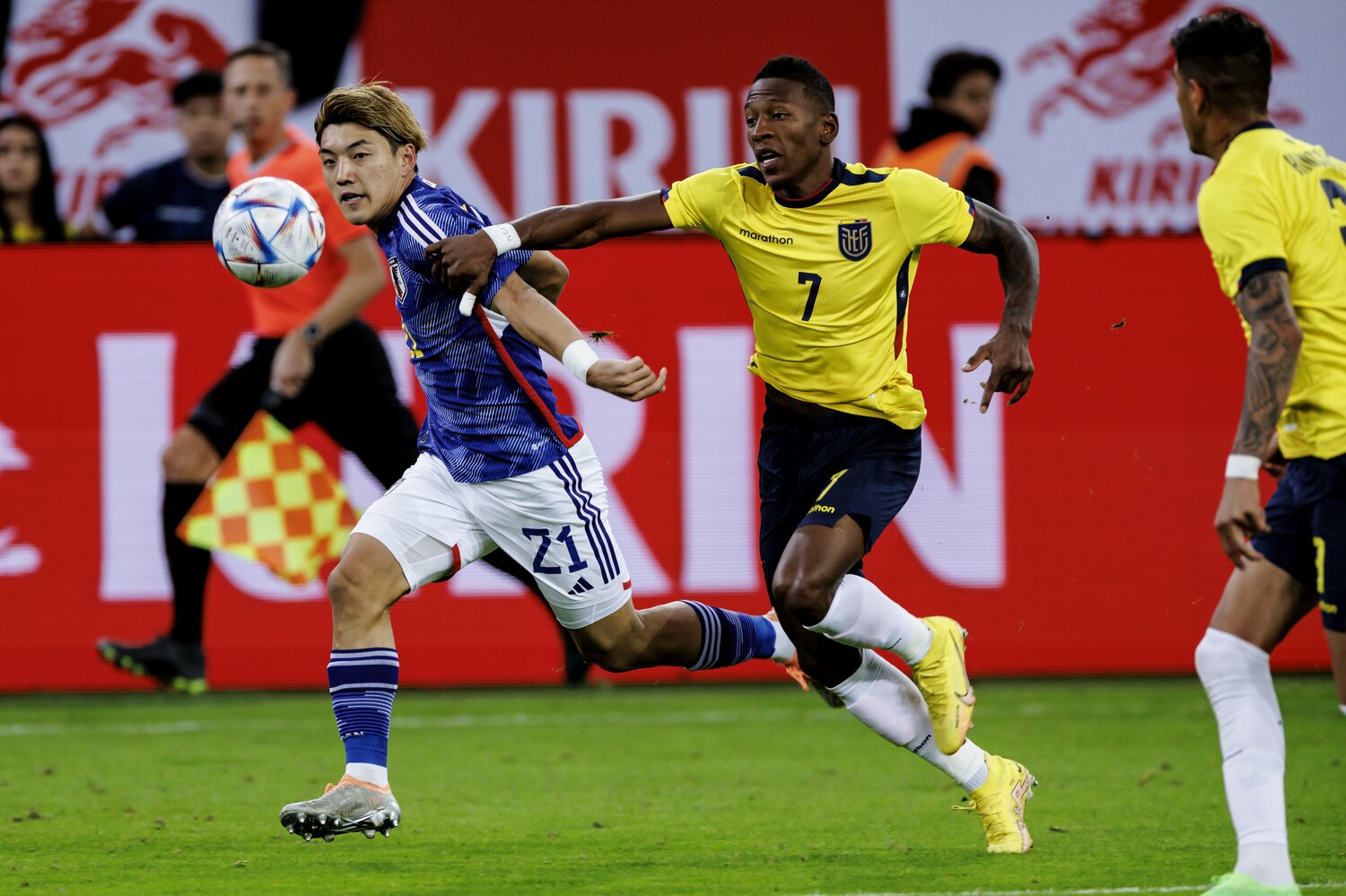 タフな90分となったが、堂安は手ごたえを感じたようだ　©Kiichi Matsumoto