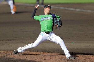 再認識した「斎藤佑樹」という選手の価値　ファイターズ広報が明かした《引退発表からの心揺さぶられる3日間》