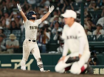 大社の大応援…体感した早稲田実ナインの証言「勝っているのに勝っていないような」“あの9回裏”現地で何があったのか？「馬庭優太の衝撃」《2024甲子園BEST》＜Number Web＞ photograph by JIJI PRESS