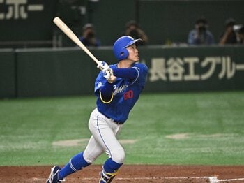 「29試合連続安打」の中日・岡林勇希は“双子で右投げ左利き”…MAX153kmの剛腕をヒットメーカーに導いた“二重三重の奇跡”とは＜Number Web＞ photograph by Hideki Sugiyama