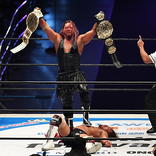 新日本・EVILが2冠王者の内藤をKO！王座奪回戦要求