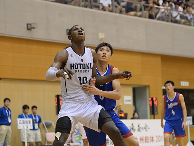 能代工業バスケットボール部公式戦ユニフォーム上下 能代工業バスケットボール部公式戦ユニフォーム - メルカリ