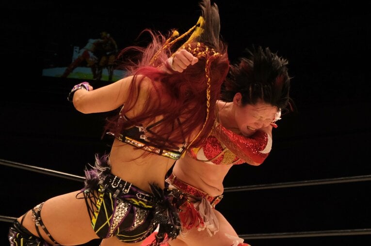 「日本スタイルも出し切った」イヨ・スカイが“WWEでは使えない大技”を…林下詩美が女子プロレス新団体で叶えた夢「今日は紫雷イオが見れた」(58)