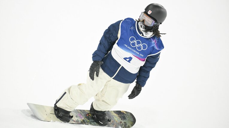 ミラノ五輪男子ハープパイプ決勝【スワイプするとそのほかの写真もご覧になれます】　©Nanae Suzuki／JMPA