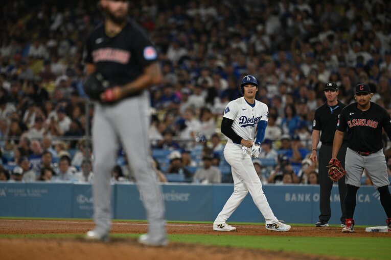 鈴木コーチは走者・大谷と投手との駆け引きに注目した　©Nanae Suzuki