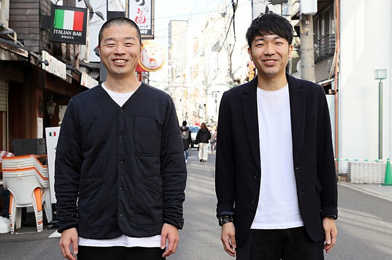 2020年M-1で2度目の決勝進出。8位だったアキナの山名文和、秋山賢太（右） ／ photograph by Shigeki Yamamoto
