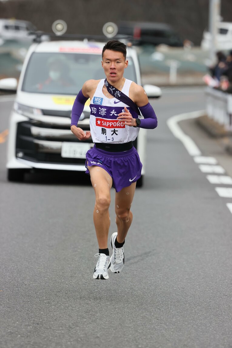 競技にもつながる体のメンテナンス「温泉」が趣味という佐藤の意識に濱野は舌を巻いた　©JMPA