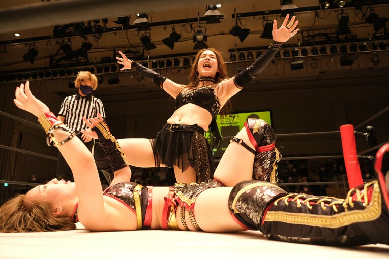 「闘うグラドル」もデビュー、アクトレスガールズの“華がスゴい”新人たちの裏で…エース・青野未来が泣いた理由「まったく追いつけていない」(87)