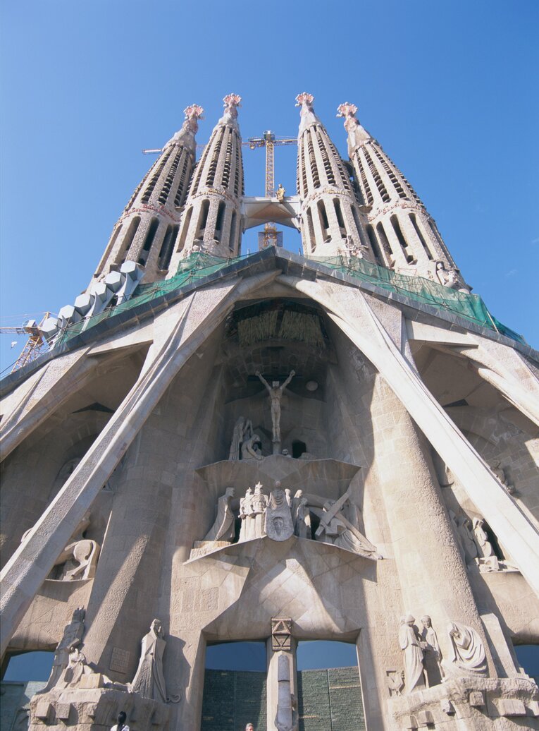 バルセロナの象徴サグラダファミリアとともに、カンプノウもまた“観光資源”だ　©BUNGEISHUNJU