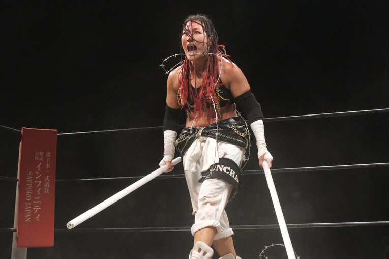 元パティシエが蛍光灯で殴り合い…“デスマッチアマゾネス”山下りなの媚びない魅力「犯罪以外なら何してもいい」 米国で男子相手に王座獲得(87)