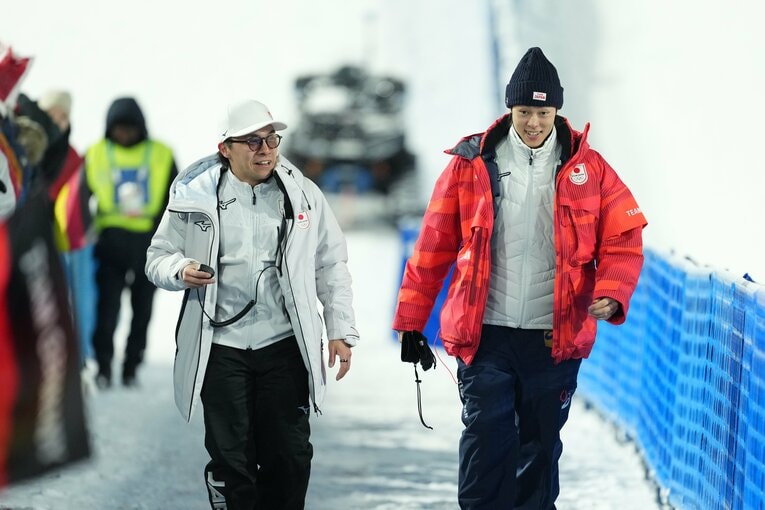 スーパーチーム終了後の小林＆二階堂　©Tsutomu Kishimoto／JMPA