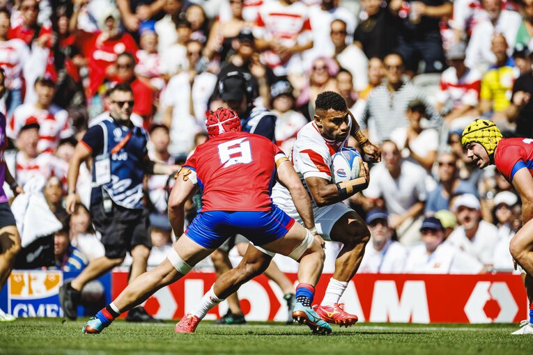 チリ戦でトライをあげたジョネ・ナイカブラ　©Kiichi Matsumoto