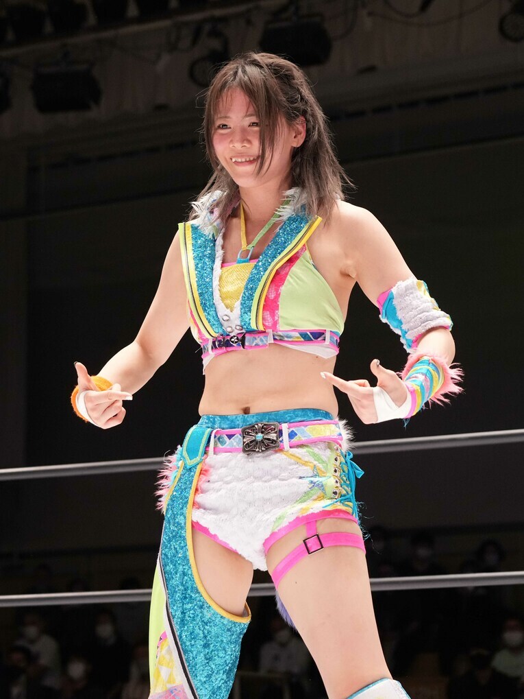 結婚願望も封印？ “スターダムのアイコン”岩谷麻優がガチで狙うIWGP女子王座「KAIRIは一番負けたくない相手」《特別グラビア》(39)