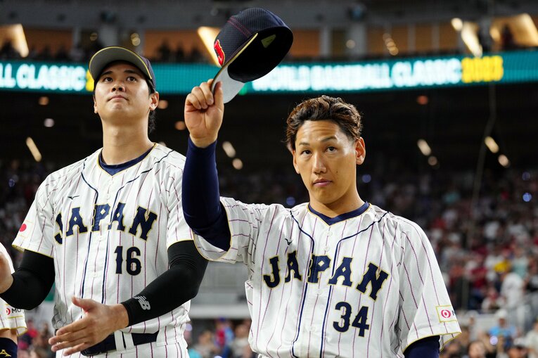 アメリカ戦前の大谷翔平と吉田正尚　©Getty Images