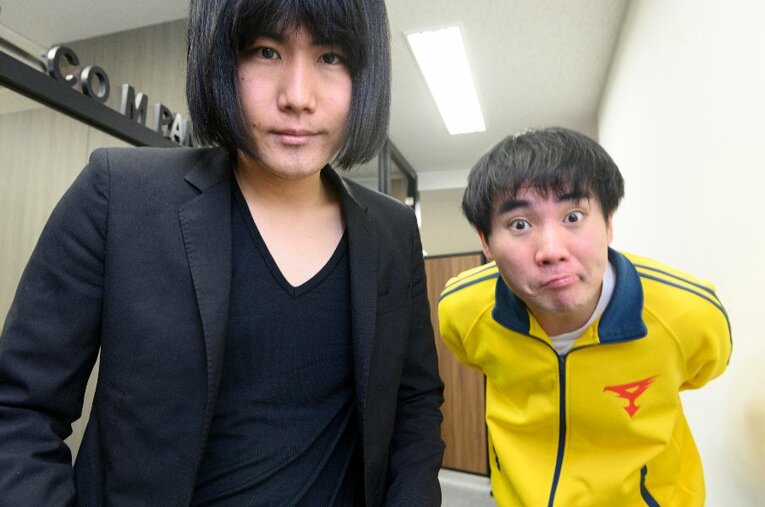 結成14年でM-1決勝初出場となったランジャタイ。国崎和也（ボケ担当、右）と伊藤幸司（ツッコミ担当）。サンドウィッチマンらと同じグレープカンパニー所属 ／ photograph by Hirofumi Kamaya