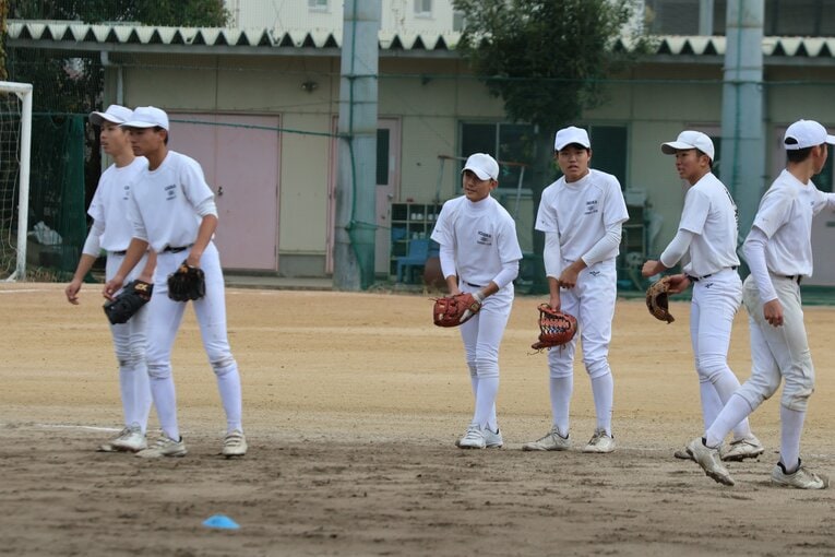 「古豪」市岡高校の練習風景　©Fumi Sawai