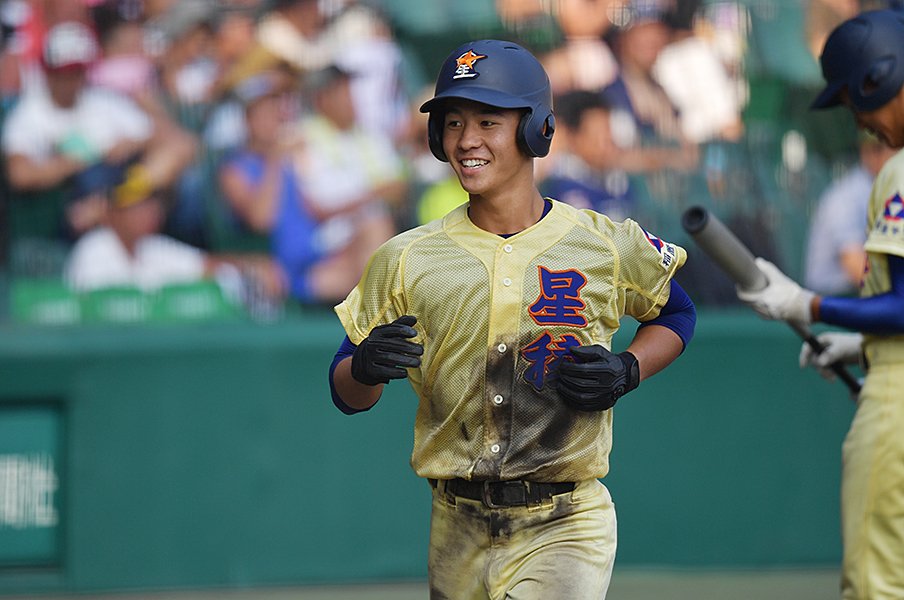 星稜高のキャプテンも育った星稜中。子供と大人の間、中学野球の大切さ。<Number Web> photograph by Hideki Sugiyama