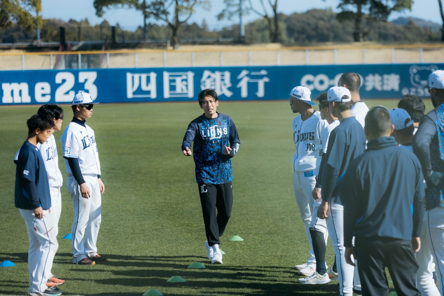 今季は埼玉西武ライオンズのスプリントコーチを務めた秋本さん　撮影：北原基行
