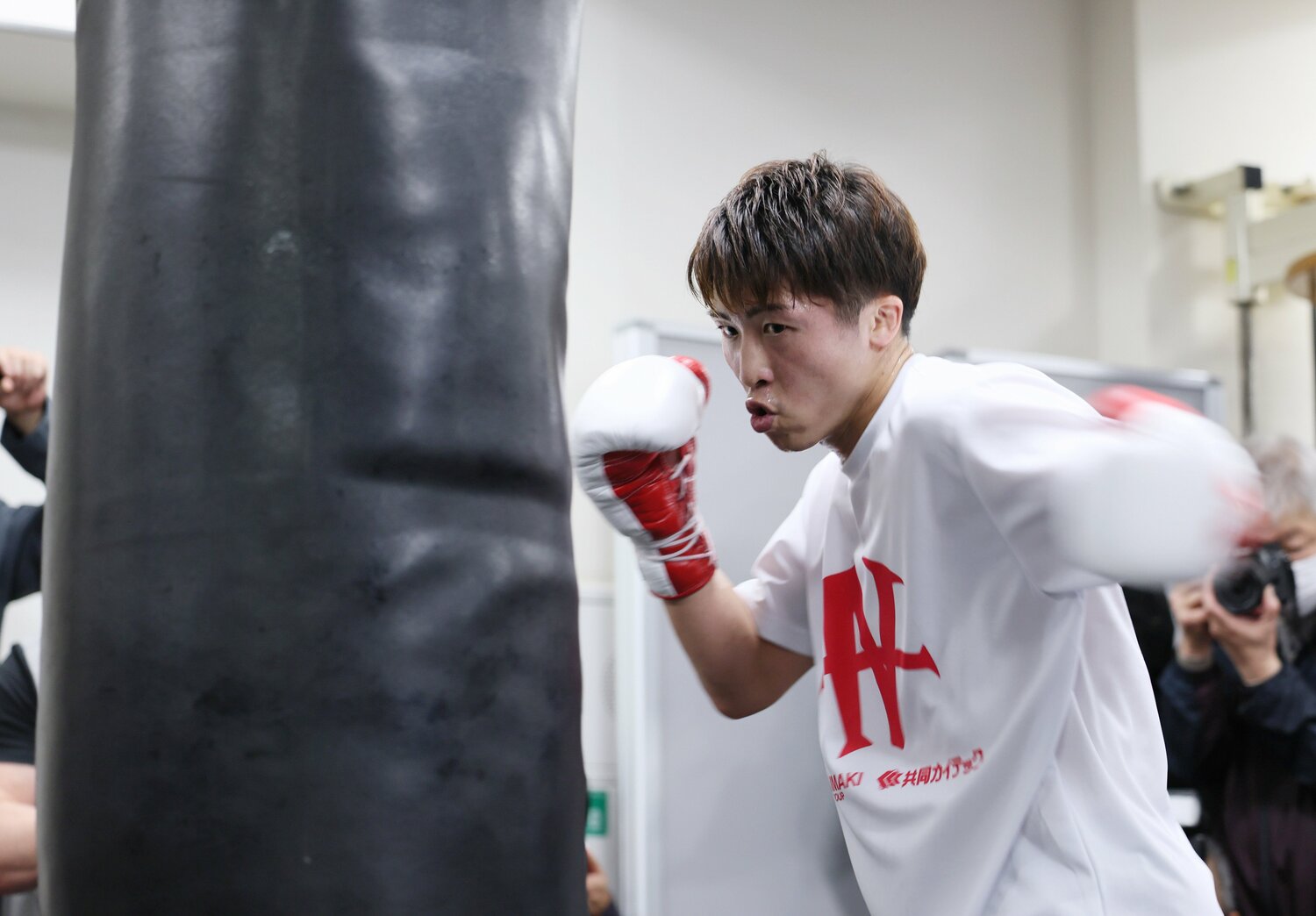 昨年12月、練習を公開した井上尚弥 ©︎JIJI PRESS