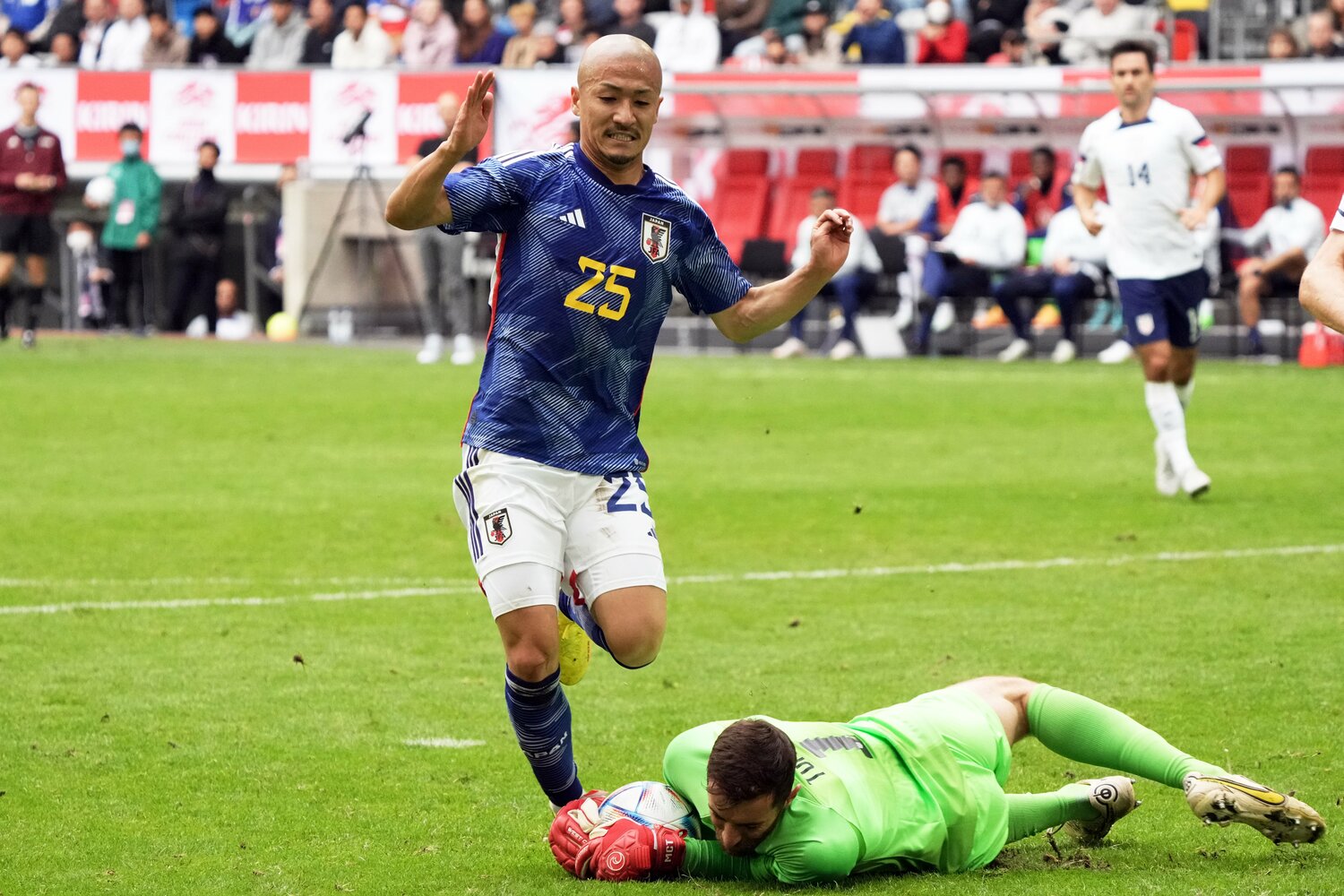 W杯前 最後のアピール に成功した選手は 中村憲剛が欧州遠征を総括 なんと言っても鎌田大地 相馬勇紀が26人に残る可能性も 2 4 サッカー日本代表 Number Web ナンバー