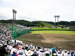 球場でヤジ応酬、32歳監督に殺害予告も…あの岩手大会決勝から5年“佐々木朗希の代わりに登板した男”の証言「なぜ5番手ピッチャーが先発した？」