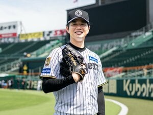 「高校で硬式野球はやめようと思っていた」阪神タイガース”無双の左腕”高橋遥人が明かす意外なルーツ「僕、結構やらかしキャラだったので…」