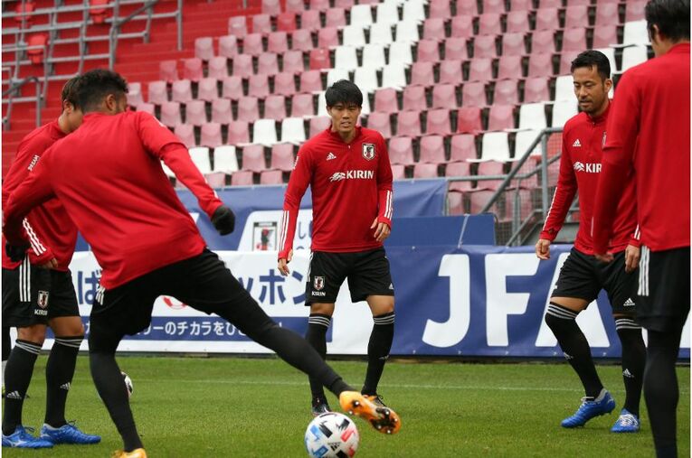 ストッパー酒井宏樹は大収穫も  “引き出しにある対応策をすぐ取り出せない” 森保Jの再課題(26) ／ photograph by JFA