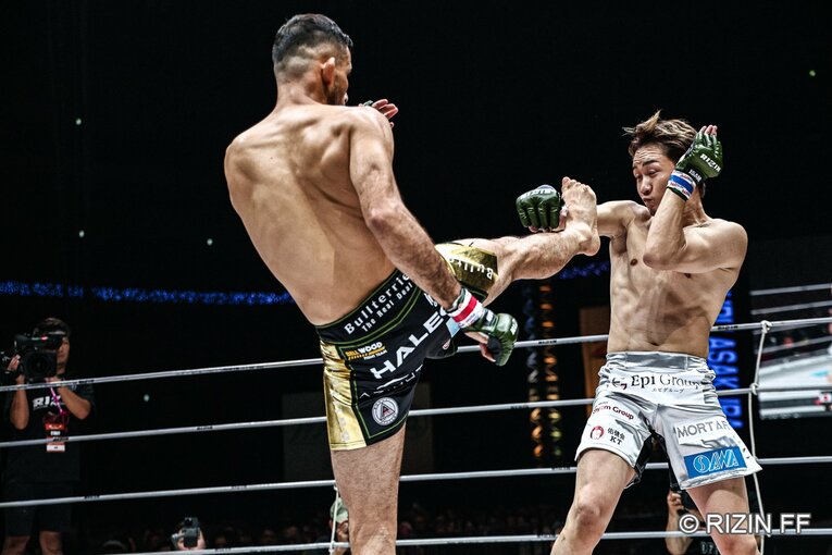 『超RIZIN.4』朝倉未来vs.クレベル・コイケ　©RIZIN FF