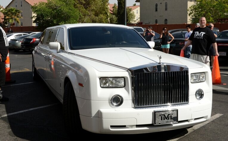 ロールスロイスでゴキゲンに出勤　©Naoki Fukuda