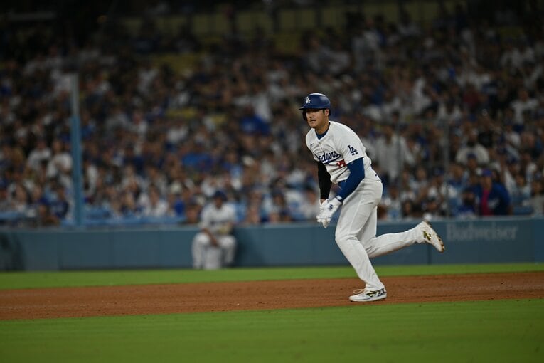 大谷盗塁連続写真(4)　©Nanae Suzuki