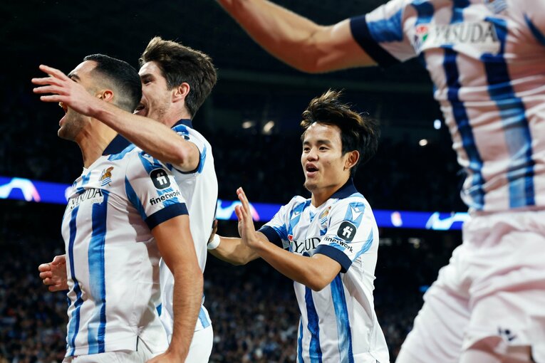 先制点を喜ぶ、久保とソシエダイレブン　©Daisuke Nakashima