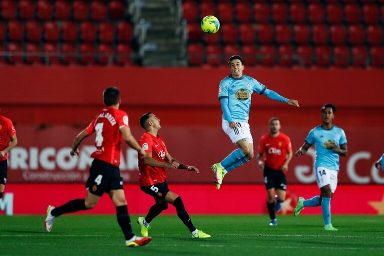 久保建英はなぜ“前節決勝点”なのに途中出場、ボールが回ってこなかったか… “試合展開と悪天候の不運”とは〈撮影者の視点〉(18)