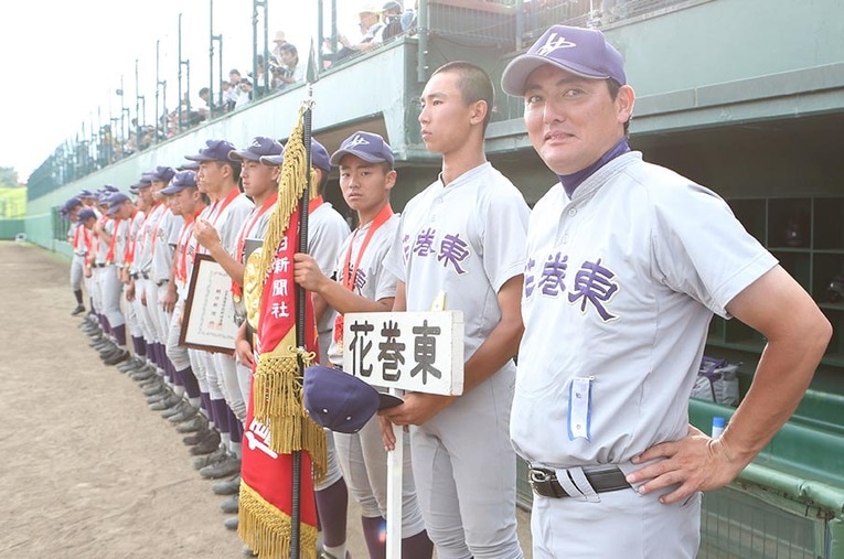 今春のセンバツ出場を決めている花巻東高。菊池雄星や大谷翔平を輩出した名門校である。同校の佐々木監督がその指導論を明かした ／ photograph by JIJI PRESS