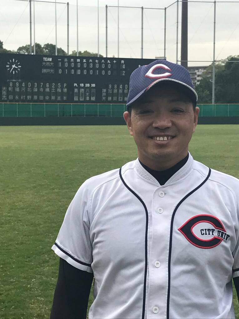 10年から22年まで母校でもある大阪市大（現大阪公立大）で監督を務めた辻森氏／大阪市立大公式Facebookより