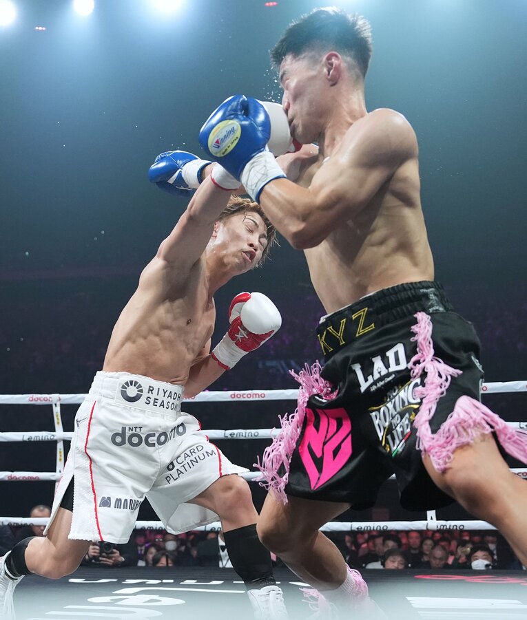 実力差は明確だったが、キムも果敢なボクシングを見せた　©Naoki Fukuda