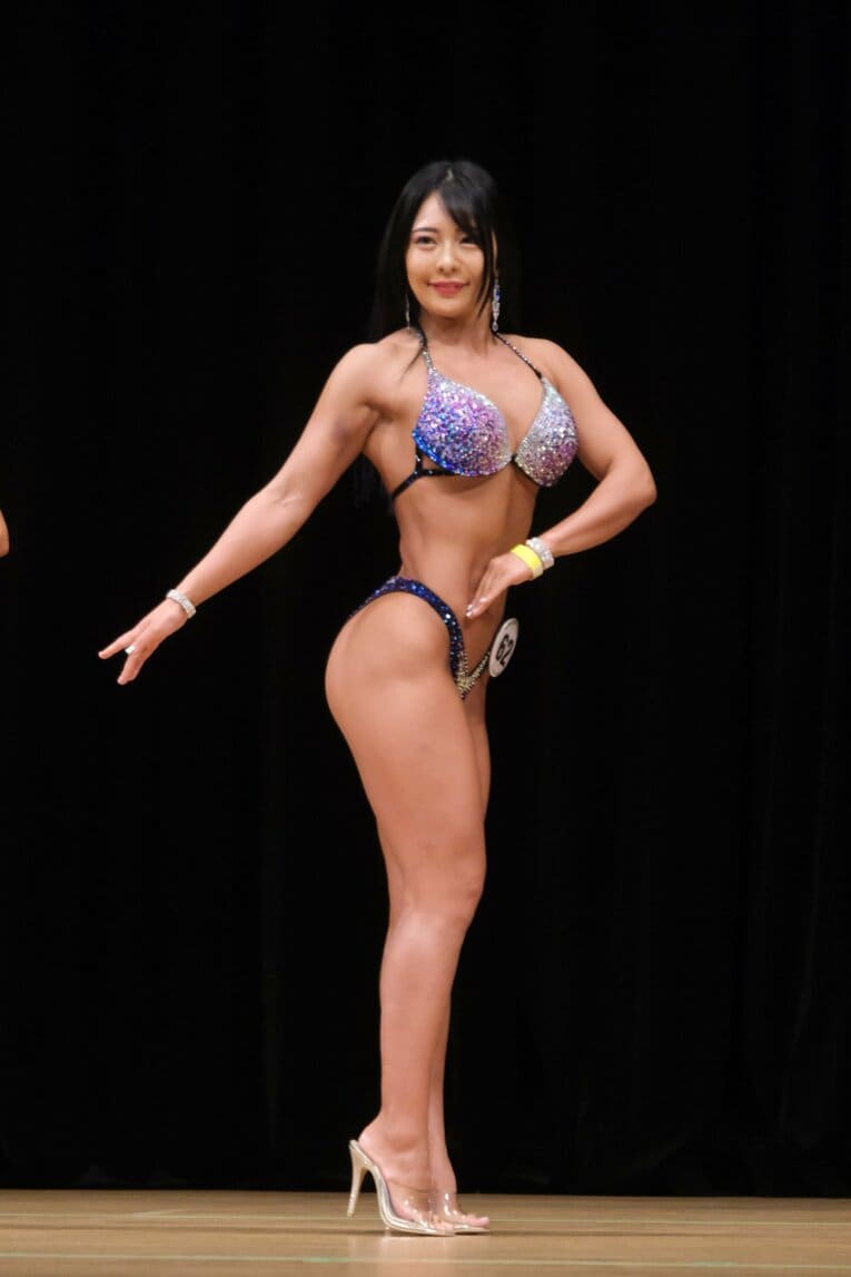 「リングに上がるな」と言われたプロレスデビューから3年…セクシー女優を引退、ちゃんよたがボディコンテストで見せた筋肉美「凄く幸せ者です」(14)