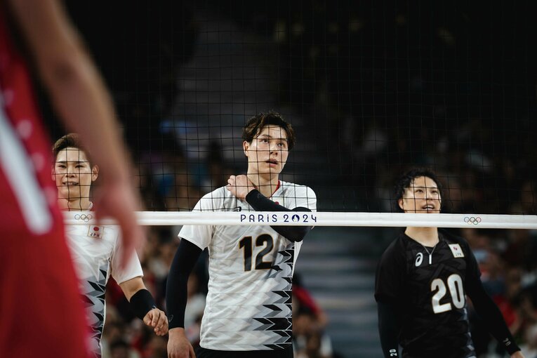 パリ五輪予選ラウンドvsアメリカ　©︎Volleyball World