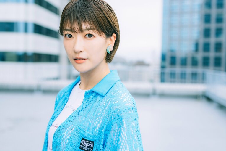 眞嶋さん特別グラビア写真　©Kiichi Matsumoto