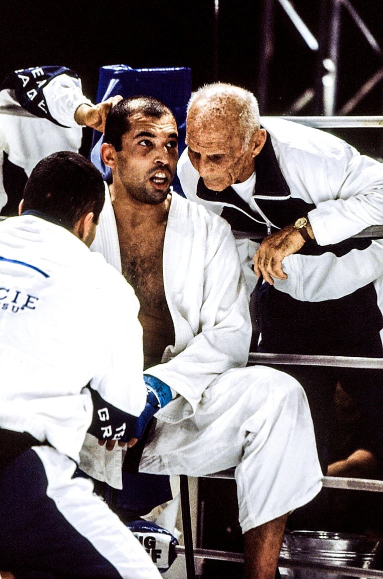 号泣する桜庭和志、高田延彦のハッピーエンド、伝説のミルコvs.ノゲイラ… カメラマンが目撃したMMA東京ドーム大会の衝撃の瞬間(45)