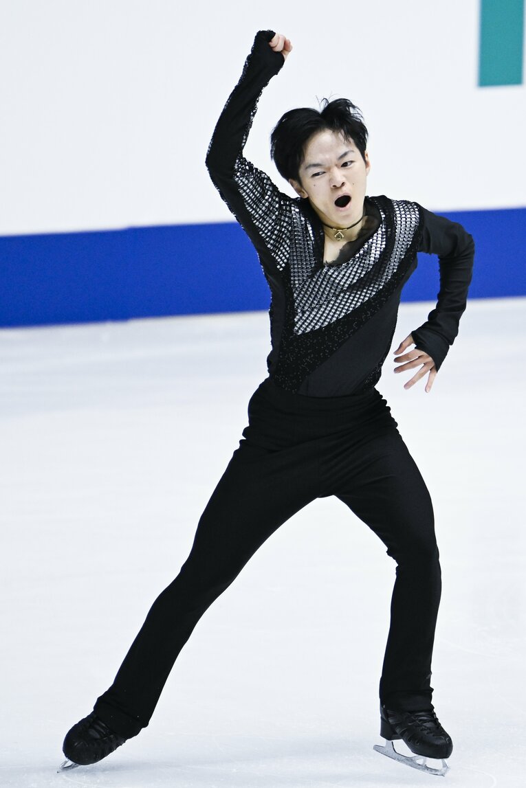 NHK杯ショート、鍵山の演技　©︎Asami Enomoto