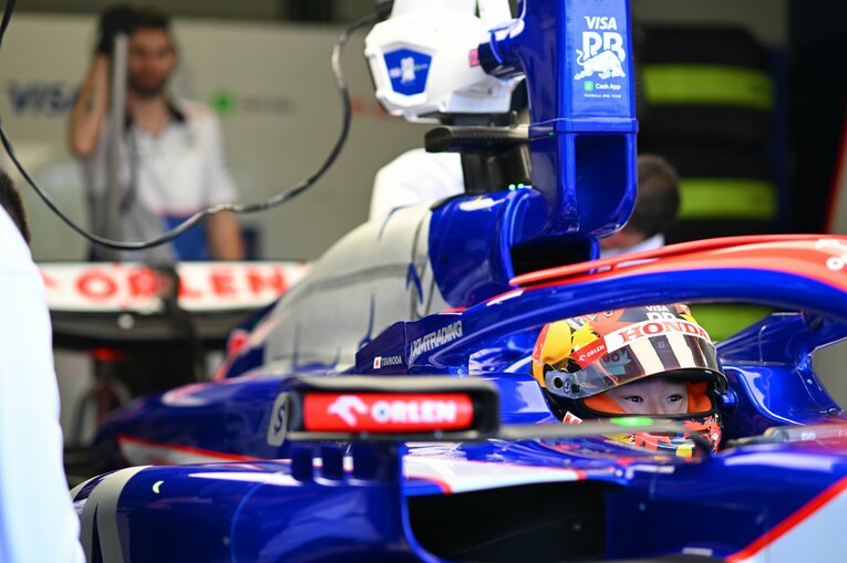 角田裕毅が走らせる、ビザ・キャッシュアップRBの2024年の新車VCARB 01　©Getty Images / Red Bull Content Pool